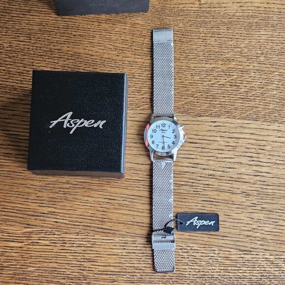 New Aspen Unisex Watch Silver Tone AP 3092 Basket Weave Steel Band Watch 30M - Picture 3 of 6